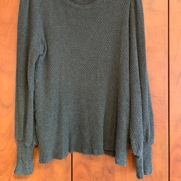 Velvet by Graham & Spencer grey waffle long sleeve shirt - Picture 2 of 9